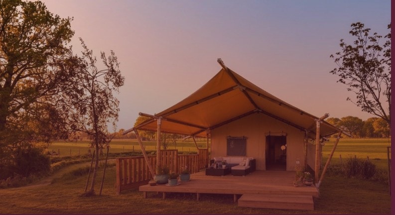 Retreat Weekends — luxury stays at the lakeside venue